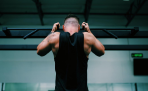 20 maneiras apoiadas pela ciência de se manter motivado (infográfico)